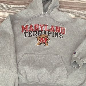 University of Maryland Terrapins sweatshirt size XL ONLY WORN ONCE